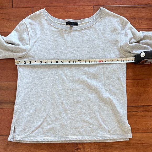 Sanctuary Tierney Blow Sleeve Sweatshirt Grey Bell Sleeves Medium Scoop Neck - Picture 7 of 9